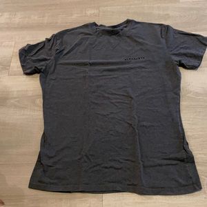 alphalete t shirt